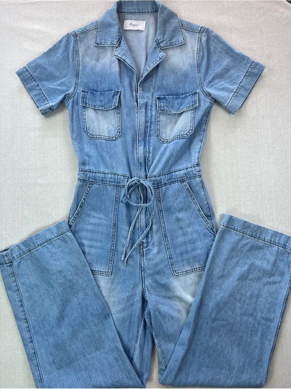 Women’s Light Wash Denim Short Sleeve Sexy Fun Jumpsuit with Tie Waist-Size S